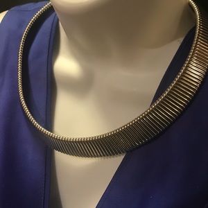 Silver toned Collar Classic Necklace
